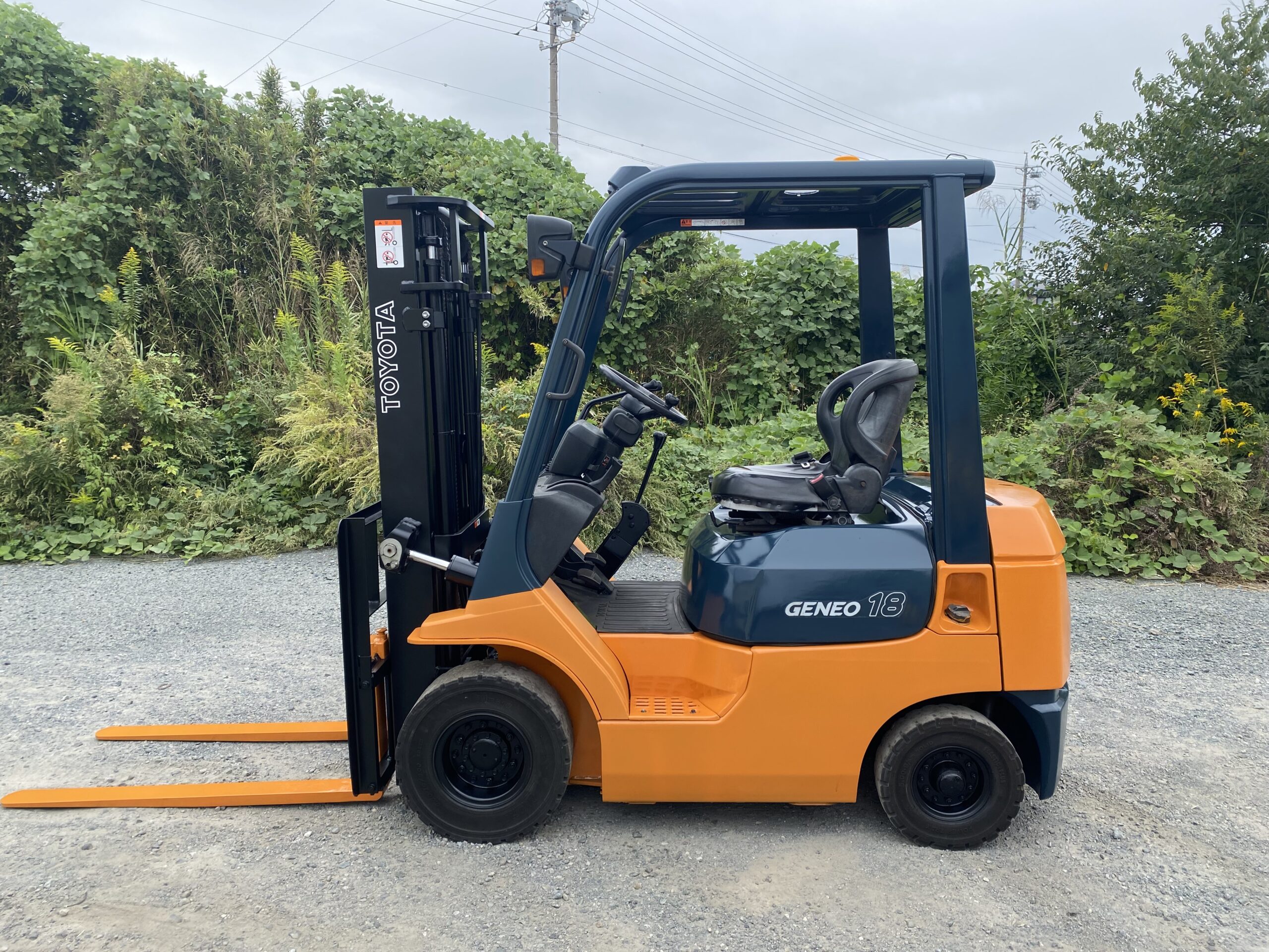 トヨタ中古車【7FG18】