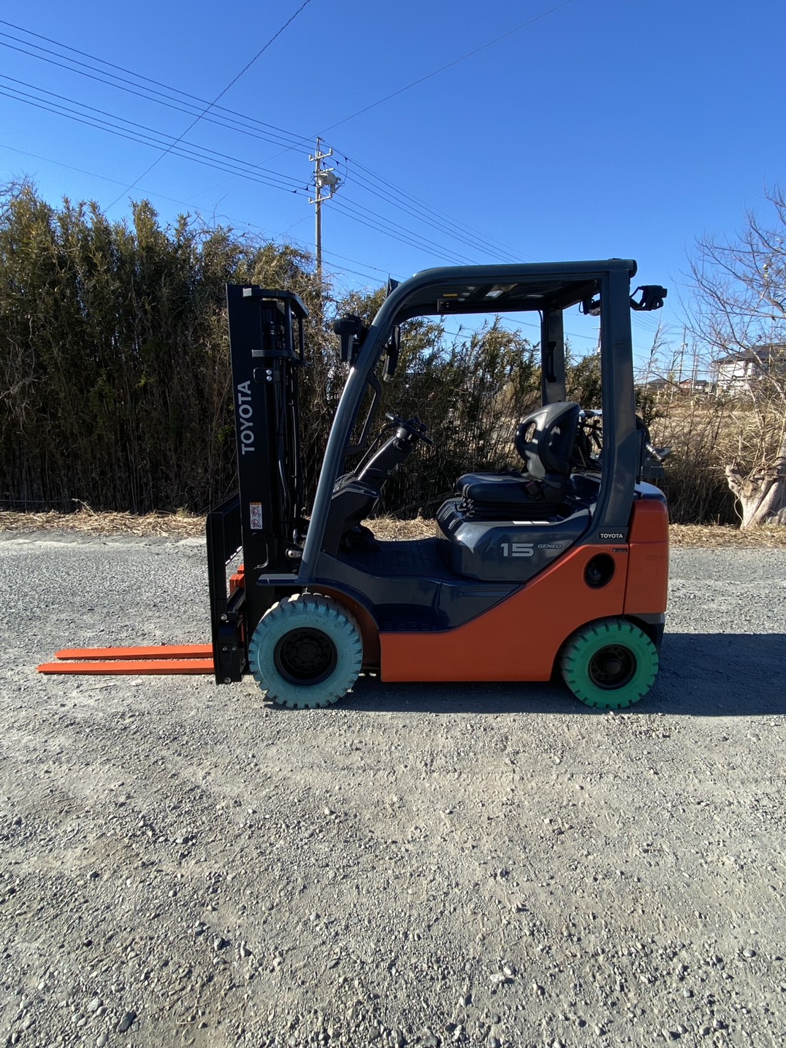 トヨタ中古車【02-8FG15】